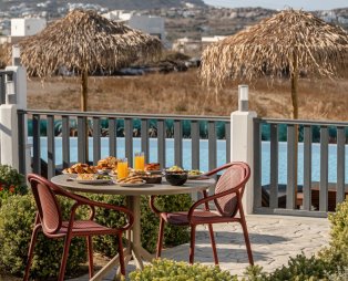 Niléa Island Living: Ένα καταφύγιο που αποτυπώνει το πνεύμα της Νάξου