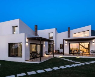 Olivo Mare: Απόδραση με φόντο το ηλιοβασίλεμα της Κυπαρισσίας