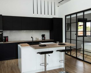 Olivo Mare: Απόδραση με φόντο το ηλιοβασίλεμα της Κυπαρισσίας