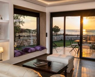 Olivo Mare: Απόδραση με φόντο το ηλιοβασίλεμα της Κυπαρισσίας