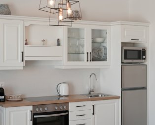 Paralia Luxury Suites: Πολυτελής διαμονή στον Άγιο Στέφανο Κέρκυρας