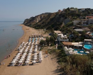 Paralia Luxury Suites: Πολυτελής διαμονή στον Άγιο Στέφανο Κέρκυρας