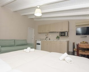 Talos Hotel Apartments