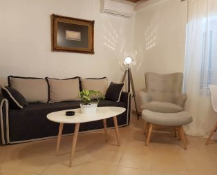 Blue Topaz Collection: An unforgettable stay in Nafplio