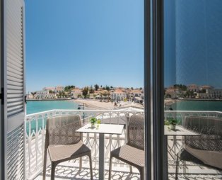 Klimis Hotel: Διαμονή στη γοητευτική καρδιά των Σπετσών