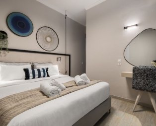 Klimis Hotel: Διαμονή στη γοητευτική καρδιά των Σπετσών