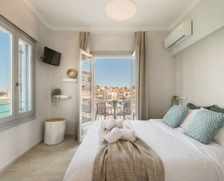 Klimis Hotel: Διαμονή στη γοητευτική καρδιά των Σπετσών