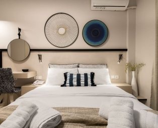 Klimis Hotel: Διαμονή στη γοητευτική καρδιά των Σπετσών