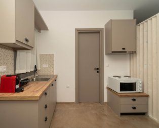 Lithos Suites: Χαλάρωση και αναζωογόνηση στη Φοινικούντα Μεσσηνίας