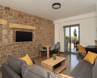 Lithos Suites: Χαλάρωση και αναζωογόνηση στη Φοινικούντα Μεσσηνίας