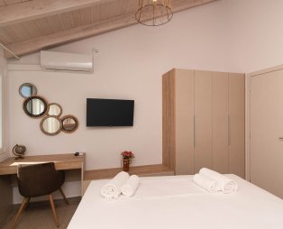 Lithos Suites: Χαλάρωση και αναζωογόνηση στη Φοινικούντα Μεσσηνίας
