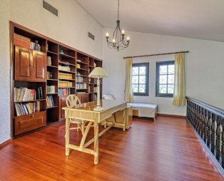 Orange Grove Villa: Μια ιδιωτική όαση μέσα στις πορτοκαλιές του Ναυπλίου