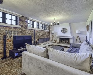 Orange Grove Villa: Μια ιδιωτική όαση μέσα στις πορτοκαλιές του Ναυπλίου