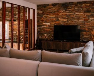 Petrino Villa Sxinos: Serene getaway in Corinthia with panoramic sea and mountain views