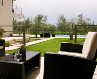 Three Charites Resort: Elegant escape to the enchanting Gialova of Messinia