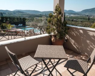 Villa Konstantina: Η άνεση συναντά την πολυτέλεια στο Ναύπλιο