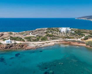 Villa Martineli: Ένα κυκλαδίτικο καταφύγιο στην Πάρο