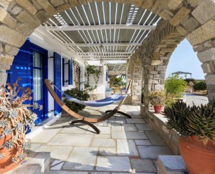 Villa Martineli: Ένα κυκλαδίτικο καταφύγιο στην Πάρο