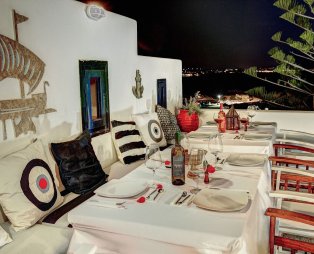 Villa Martineli: Ένα κυκλαδίτικο καταφύγιο στην Πάρο
