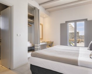 Villa Azzuro: Απολαύστε μια πολυτελή και χαλαρωτική διαμονή στην Πάρο