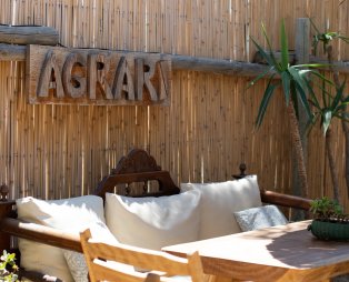 Agrari Beach Mykonos: Τρεις γενιές, μία οικογένεια, μία παράδοση