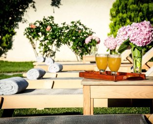 Triantafyllies Guesthouse: Authentic Pelion hospitality in Portaria