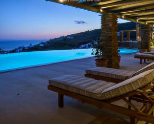 Aeolis Tinos Suites: Το ξενοδοχείο που θα βάλει την Τήνο στο πρόγραμμα των διακοπών σου