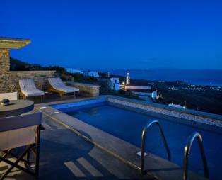 Aeolis Tinos Suites: Το ξενοδοχείο που θα βάλει την Τήνο στο πρόγραμμα των διακοπών σου