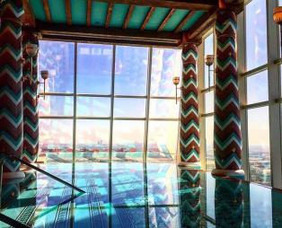 «Dubai’s Burj Al Arab»: Το πιο δημοφιλές ξενοδοχείο στα social media (pics)