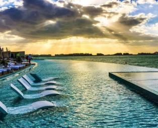 «Dubai’s Burj Al Arab»: Το πιο δημοφιλές ξενοδοχείο στα social media (pics)