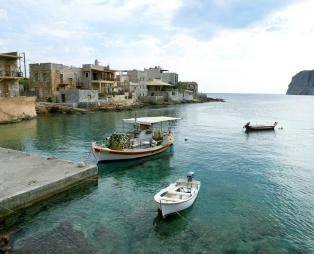 Αυτά είναι τα 16 κορυφαία ευρωπαϊκά ξενοδοχεία… μπροστά στο κύμα! Στη λίστα και τρία ελληνικά (pics)