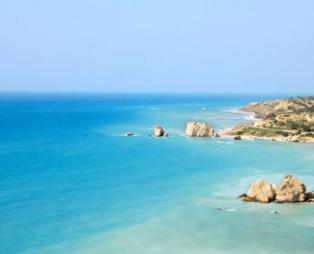 Τρεις ελληνικές παραλίες στις λίστα με τις ιδανικότερες παραλίες της Ευρώπης για τον Μάιο (pics)