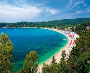 Τρεις ελληνικές παραλίες στις λίστα με τις ιδανικότερες παραλίες της Ευρώπης για τον Μάιο (pics)