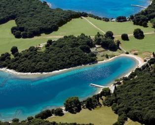 Τρεις ελληνικές παραλίες στις λίστα με τις ιδανικότερες παραλίες της Ευρώπης για τον Μάιο (pics)