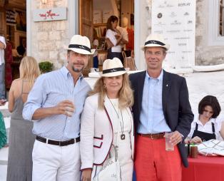MyΎδρα Concept Store - Εγκαίνια με ένα λαμπερό opening event, στην Ύδρα
