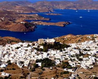 Ταξίδι στην Πάτμο, το πιο ατμοσφαιρικό νησί του Αιγαίου (pics)