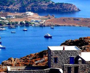 Ταξίδι στην Πάτμο, το πιο ατμοσφαιρικό νησί του Αιγαίου (pics)