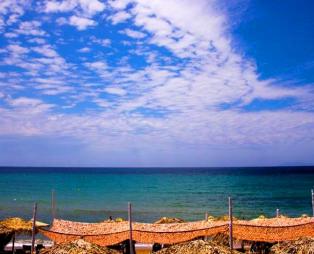 Κουρούτα: Ταξίδι στην παραλία που θα γυριστεί το Survival (pics)
