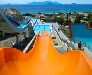 Τέσσερα ελληνικά waterparks στα καλύτερα της Ευρώπης (pics)