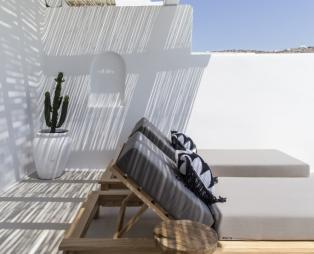 Το «Adorno Beach Hotel» στη Μύκονο έχει όλα όσα ψάχνεις