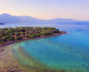Ποιος τρέχει μέχρι τις Σεϋχέλλες, όταν υπάρχουν τα Λιχαδονήσια; (pics & vids)