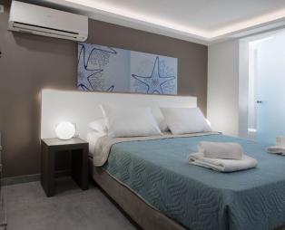 Coral Apartments: Ονειρεμένες διακοπές με θέα το Λιβυκό