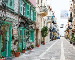 Ναύπλιο: Ταξίδι σε μία πόλη με αναμνήσεις
