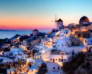 Πρωτοφανής διαφήμιση από το Time για την Σαντορίνη: Πριν πεθάνετε, πρέπει να την επισκεφτείτε!