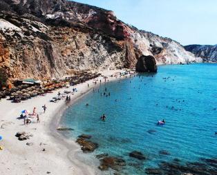 Πρωτοφανής διαφήμιση από το Time για την Σαντορίνη: Πριν πεθάνετε, πρέπει να την επισκεφτείτε!