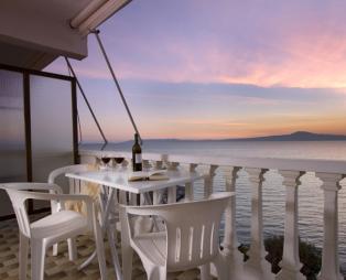Apollon Apartments