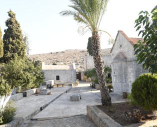 Θαλασσινά μοτίβα στον Άγιο Νικόλαο και την Ελούντα