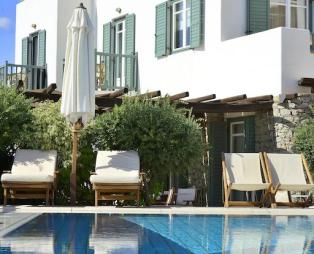 Art Hotel Pelican Bay