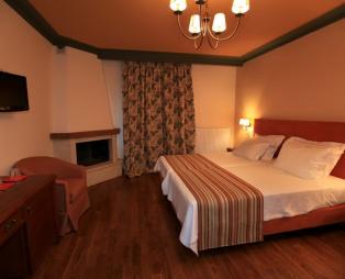 Hotel Pelasgos
