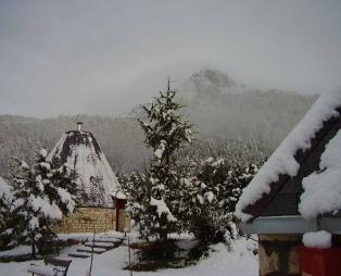 Στα Τζουμέρκα φτιάχνουν... ιγκλού! (pics)